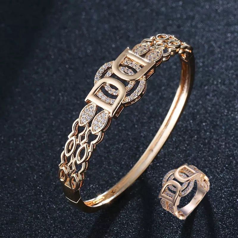 Vintage Gold-Plated Stainless Steel Bracelet and Ring Set